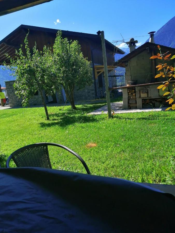Casa Vacanze La Ca Del Cunfec Sondrio Eksteriør bilde