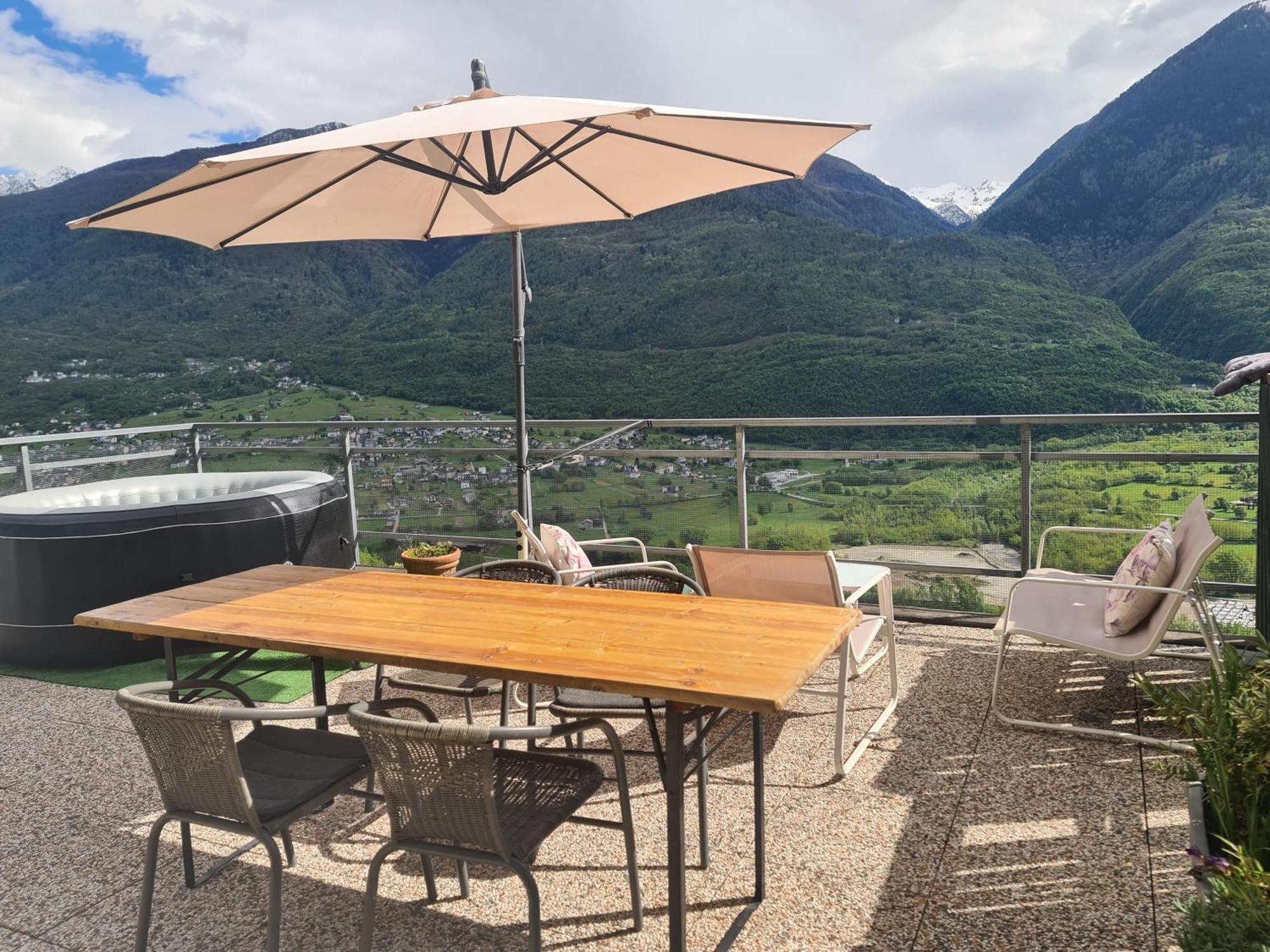 Casa Vacanze La Ca Del Cunfec Sondrio Eksteriør bilde
